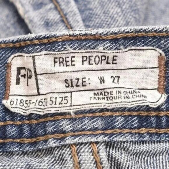 Free People Jean Shorts Button Fly Distressed Blue Cutoffs Size 27 - Picture 5 of 8